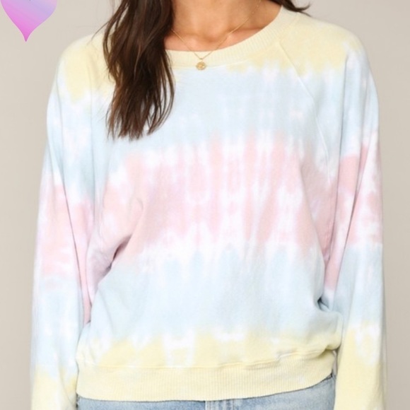 Last 2!! Limeade French Terry Tie Dye Raglan - Picture 5 of 13
